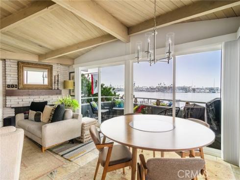 302 S Bay Front , Newport Beach, CA