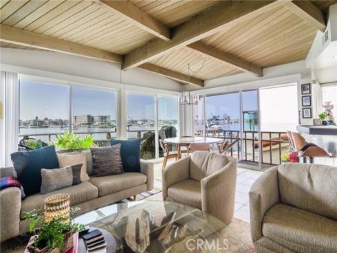 302 S Bay Front , Newport Beach, CA