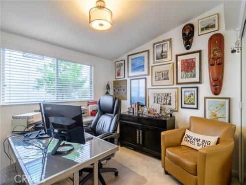 302 S Bay Front , Newport Beach, CA