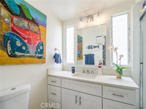 302 S Bay Front , Newport Beach, CA