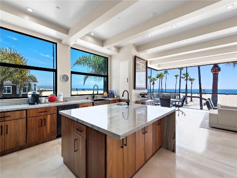 1504 W Oceanfront 5 , Newport Beach, CA