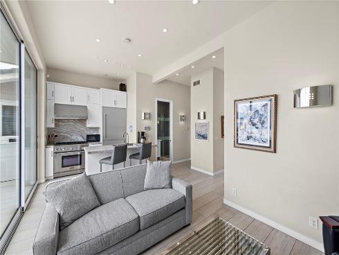 1504 W Oceanfront 5 , Newport Beach, CA