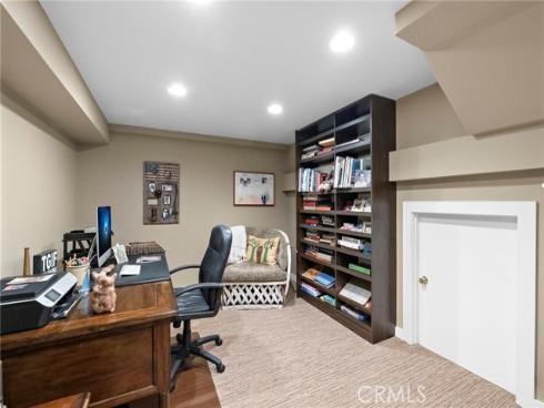 307 Columbia , Newport Beach, CA