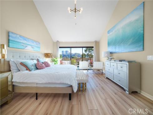 67 Sea Island Drive, Newport Beach, CA