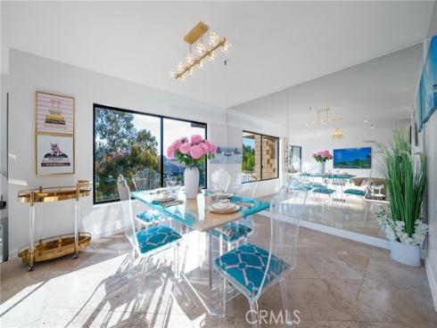 67 Sea Island Drive, Newport Beach, CA