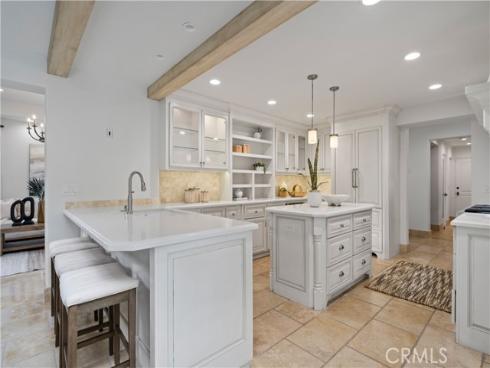 110  Via Trieste  , Newport Beach, CA