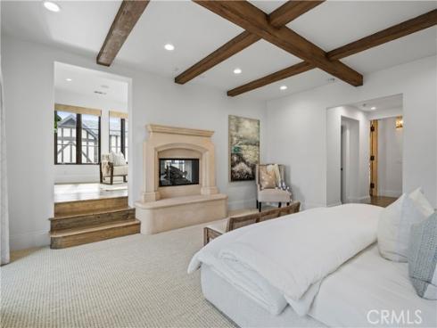 110  Via Trieste  , Newport Beach, CA