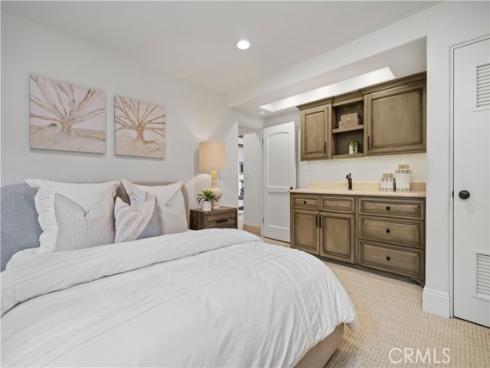 110  Via Trieste  , Newport Beach, CA