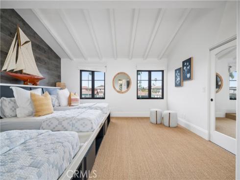 110  Via Trieste  , Newport Beach, CA