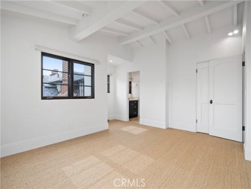 110  Via Trieste  , Newport Beach, CA