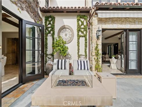 110  Via Trieste  , Newport Beach, CA