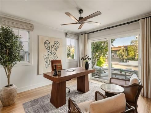 425 Tustin Avenue, Newport Beach, CA