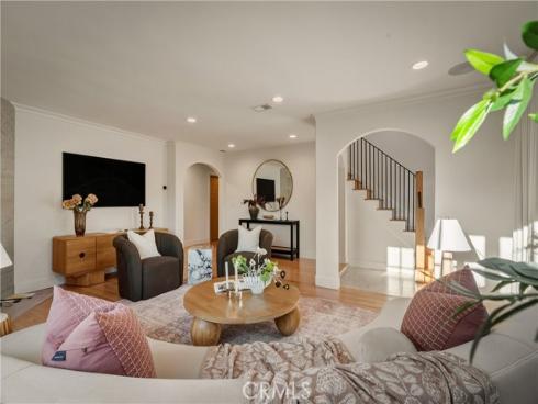 425 Tustin Avenue, Newport Beach, CA