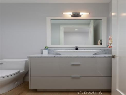 44  Balboa  , Newport Beach, CA