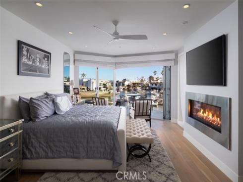 44  Balboa  , Newport Beach, CA