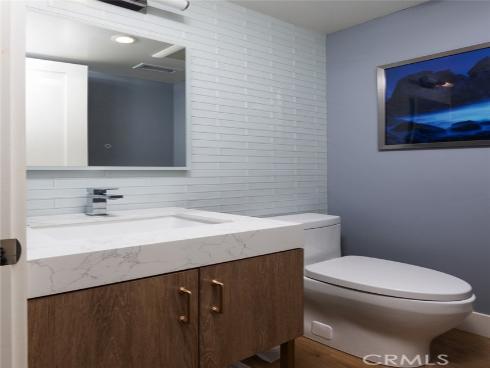 44  Balboa  , Newport Beach, CA