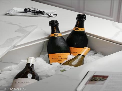 9 Boardwalk , Newport Beach, CA