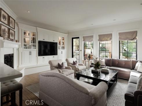 9 Boardwalk , Newport Beach, CA