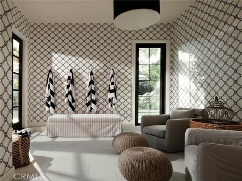 9 Boardwalk , Newport Beach, CA