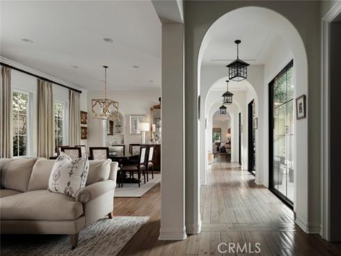 9 Boardwalk , Newport Beach, CA