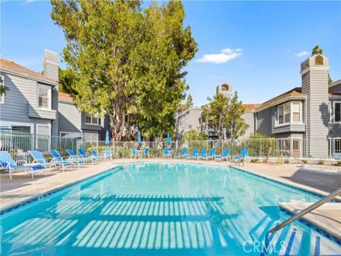 27  Brittany  , Newport Beach, CA