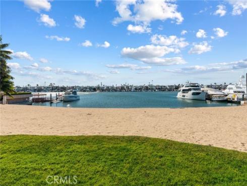 2411  Bayshore  , Newport Beach, CA