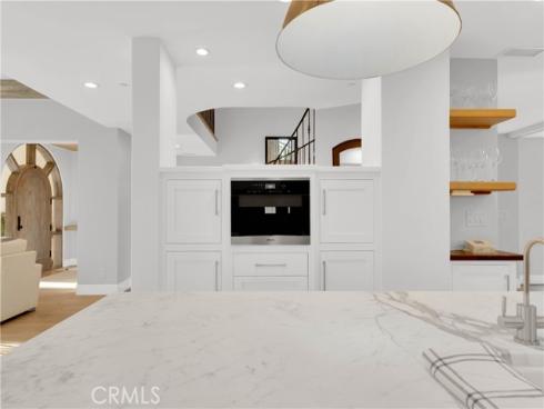 1807 Newport Hills Dr , Newport Beach, CA