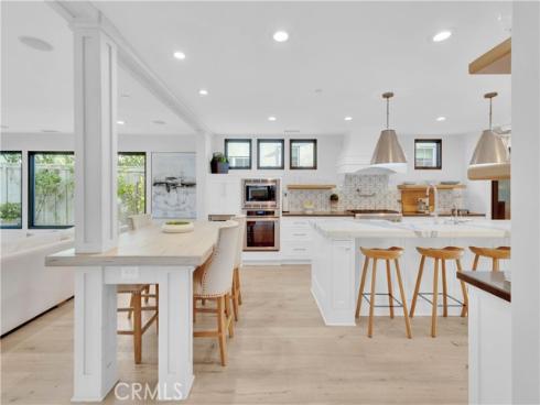 1807 Newport Hills Dr , Newport Beach, CA