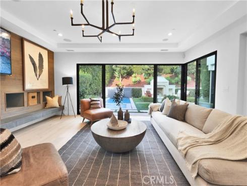 1807 Newport Hills Dr , Newport Beach, CA