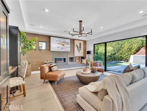 1807 Newport Hills Dr , Newport Beach, CA