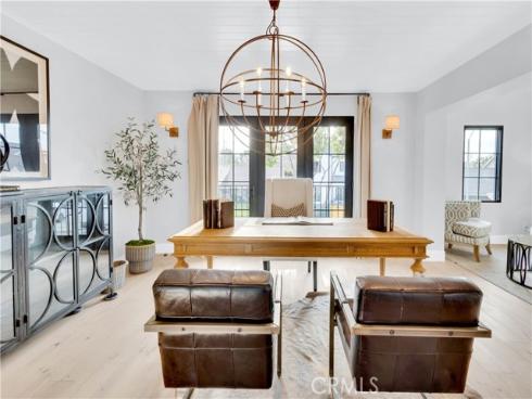 1807 Newport Hills Dr , Newport Beach, CA