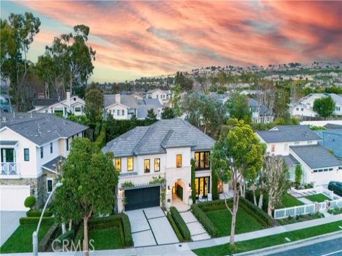 1807 Newport Hills Dr , Newport Beach, CA