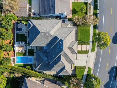 1807 Newport Hills Dr , Newport Beach, CA