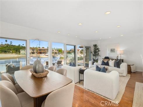 500 Evening Star , Newport Beach, CA