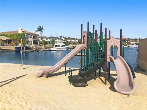 500 Evening Star , Newport Beach, CA