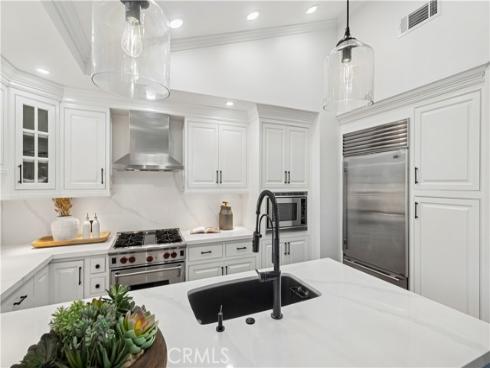 990  Bayside Cove  609 , Newport Beach, CA