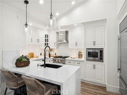 990  Bayside Cove  609 , Newport Beach, CA