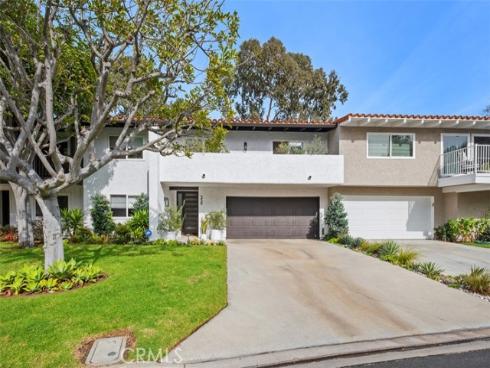 358  Vista Madera  , Newport Beach, CA