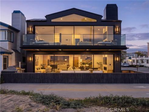 218 E Oceanfront  , Newport Beach, CA