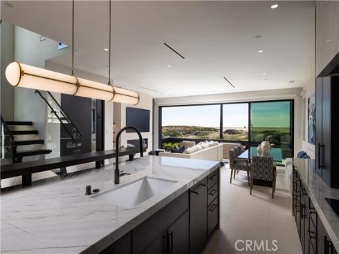 218 E Oceanfront  , Newport Beach, CA