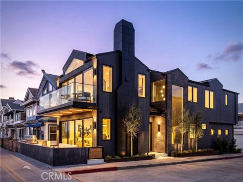 218 E Oceanfront  , Newport Beach, CA