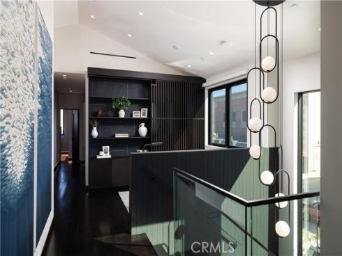 218 E Oceanfront  , Newport Beach, CA