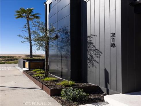 218 E Oceanfront  , Newport Beach, CA