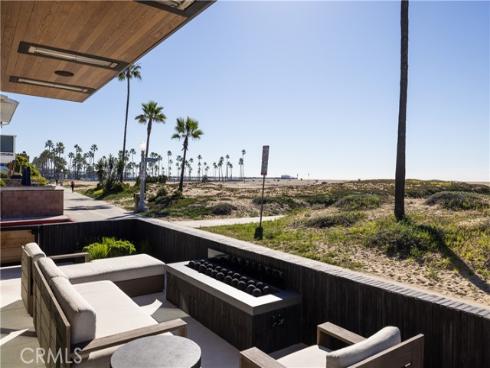 218 E Oceanfront  , Newport Beach, CA