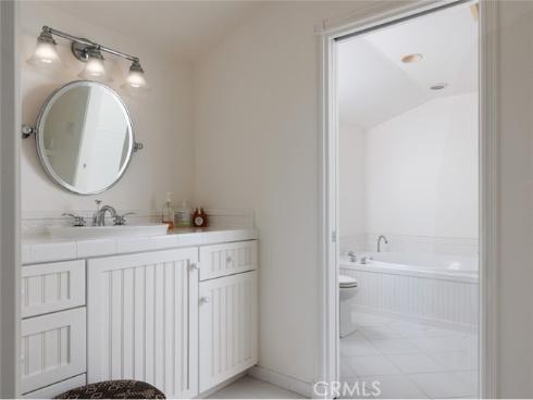 116 E Oceanfront  , Newport Beach, CA