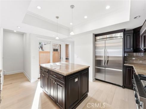 211 E Bay  , Newport Beach, CA