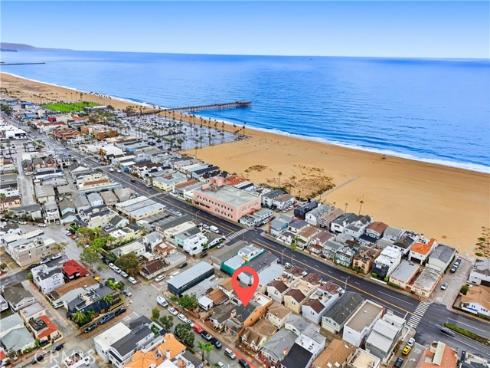 211 E Bay  , Newport Beach, CA