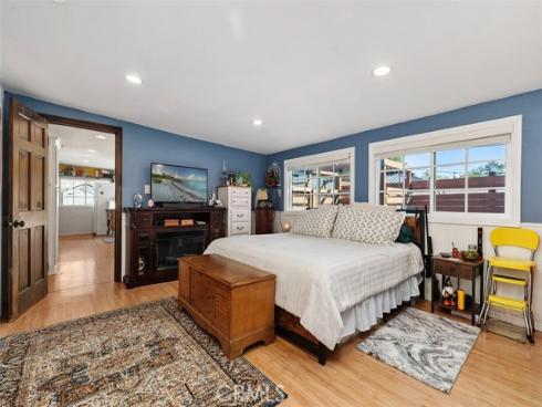 20292 Riverside , Newport Beach, CA