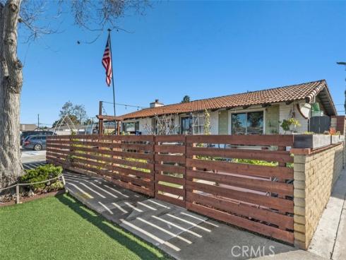 20292 Riverside , Newport Beach, CA