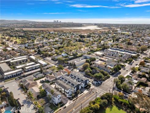 20462  Santa Ana Ave  F , Newport Beach, CA